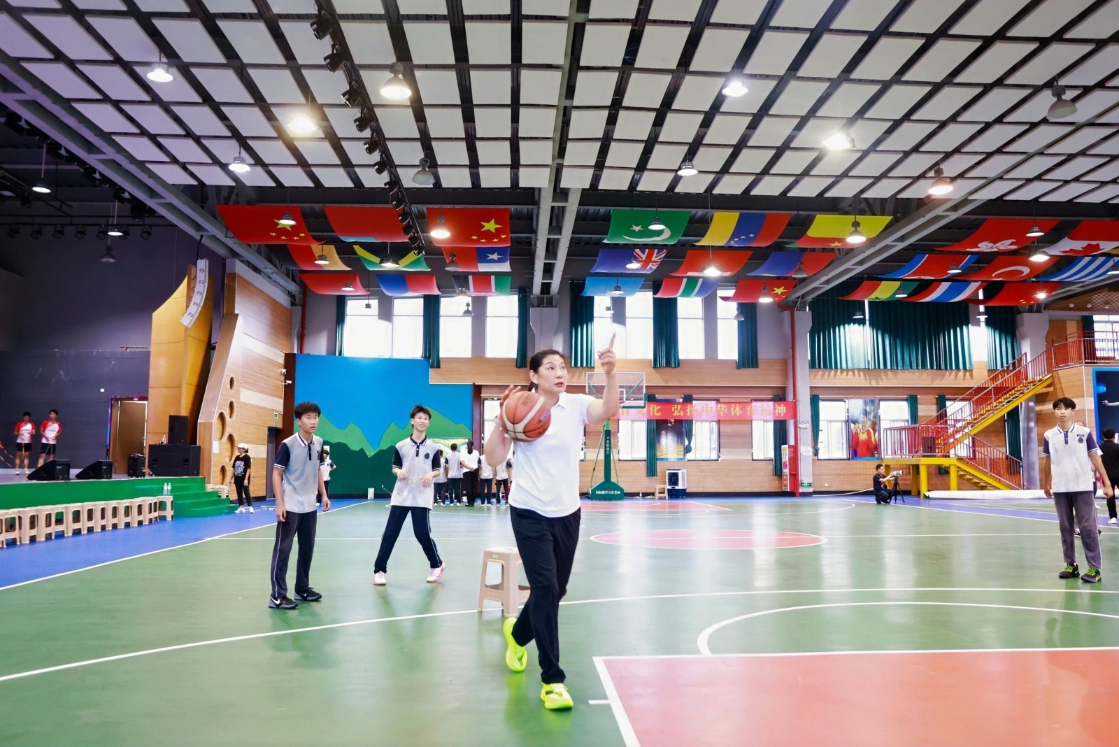 img, 全民健身火