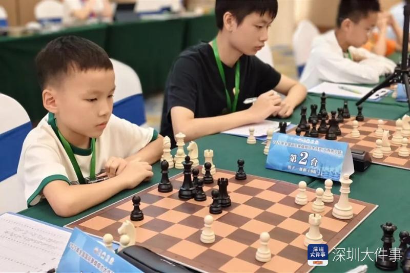 定冠军, 校际, 学校体育与