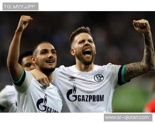 帕德博恩与奥格斯堡激战正酣精彩比赛直播全程回顾与分析